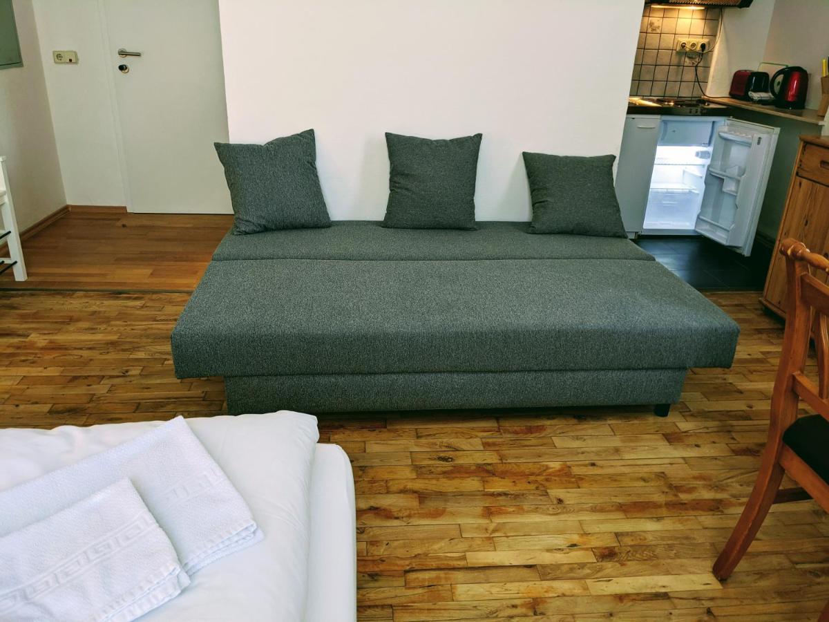 108 Studio Apartment Alexandria 30M2 Klagenfurt am Woerthersee Dış mekan fotoğraf