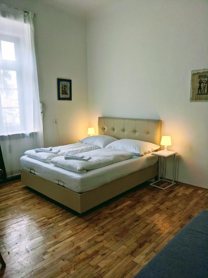108 Studio Apartment Alexandria 30M2 Klagenfurt am Woerthersee Dış mekan fotoğraf